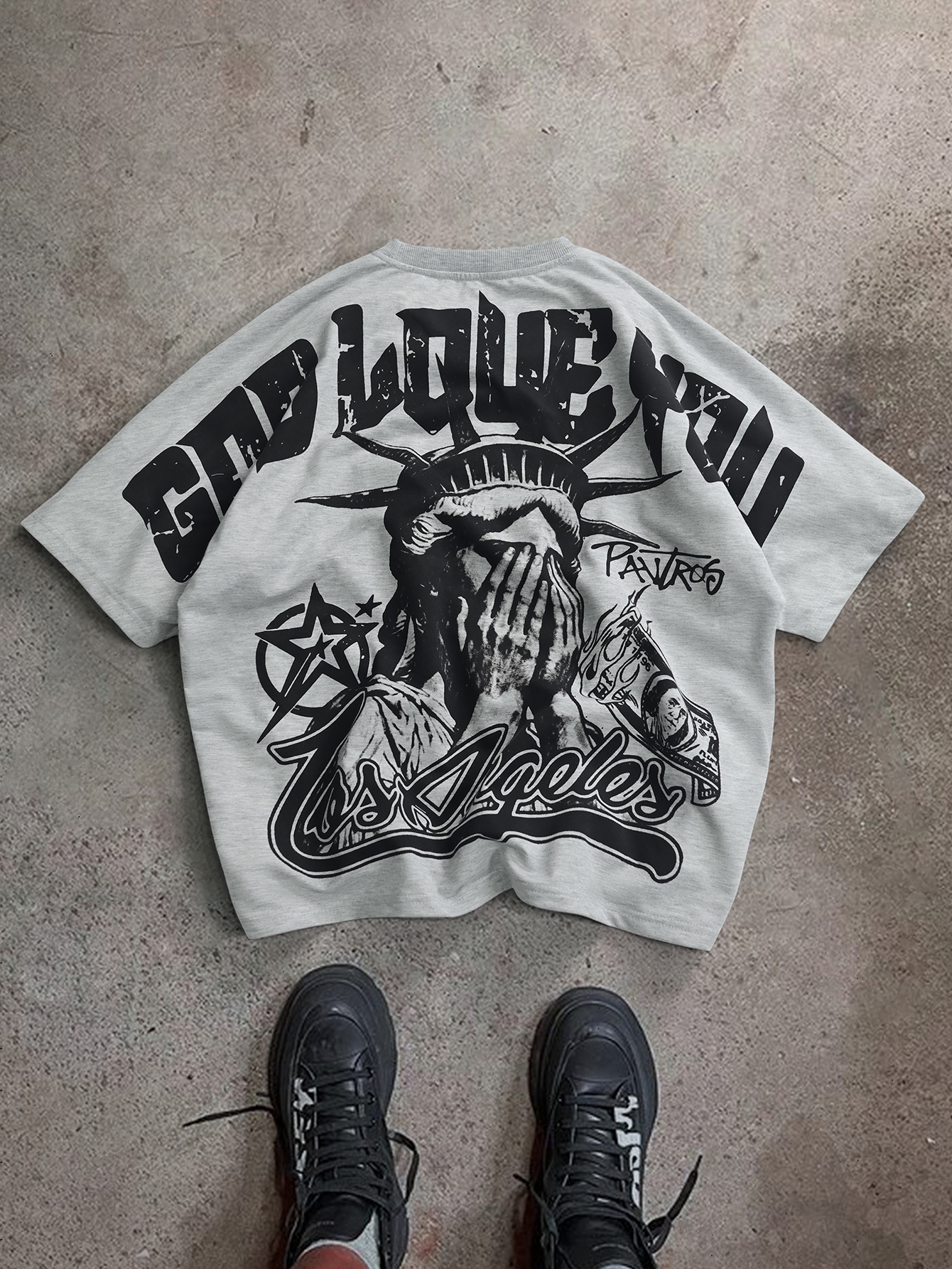 Streetwear Brand Los Angeles - Men's Oversized Streetwear T-Shirt Brand Statue