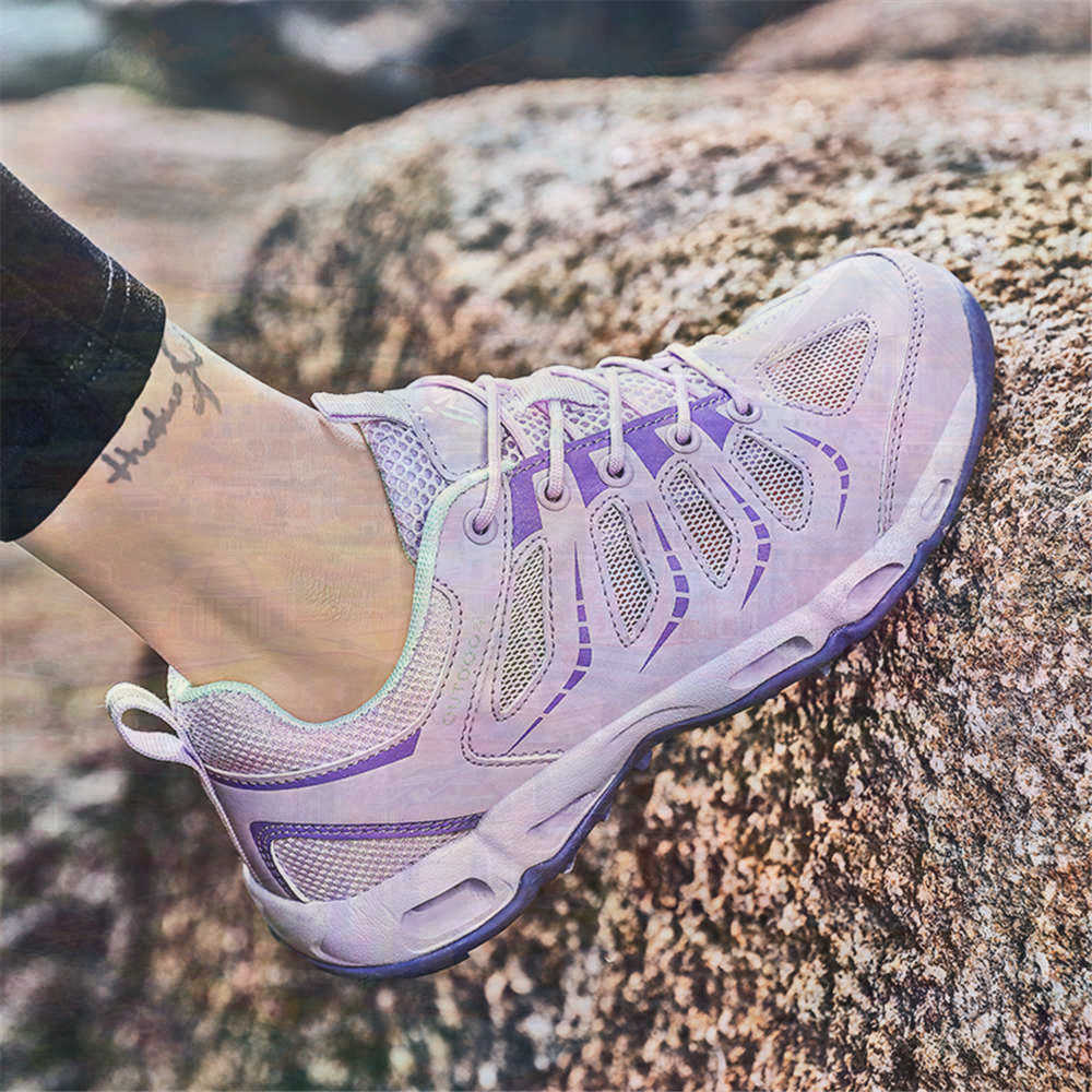 Sumer Round Tip Silver Sneaker - Women Streetwear Brand 评论和价格
